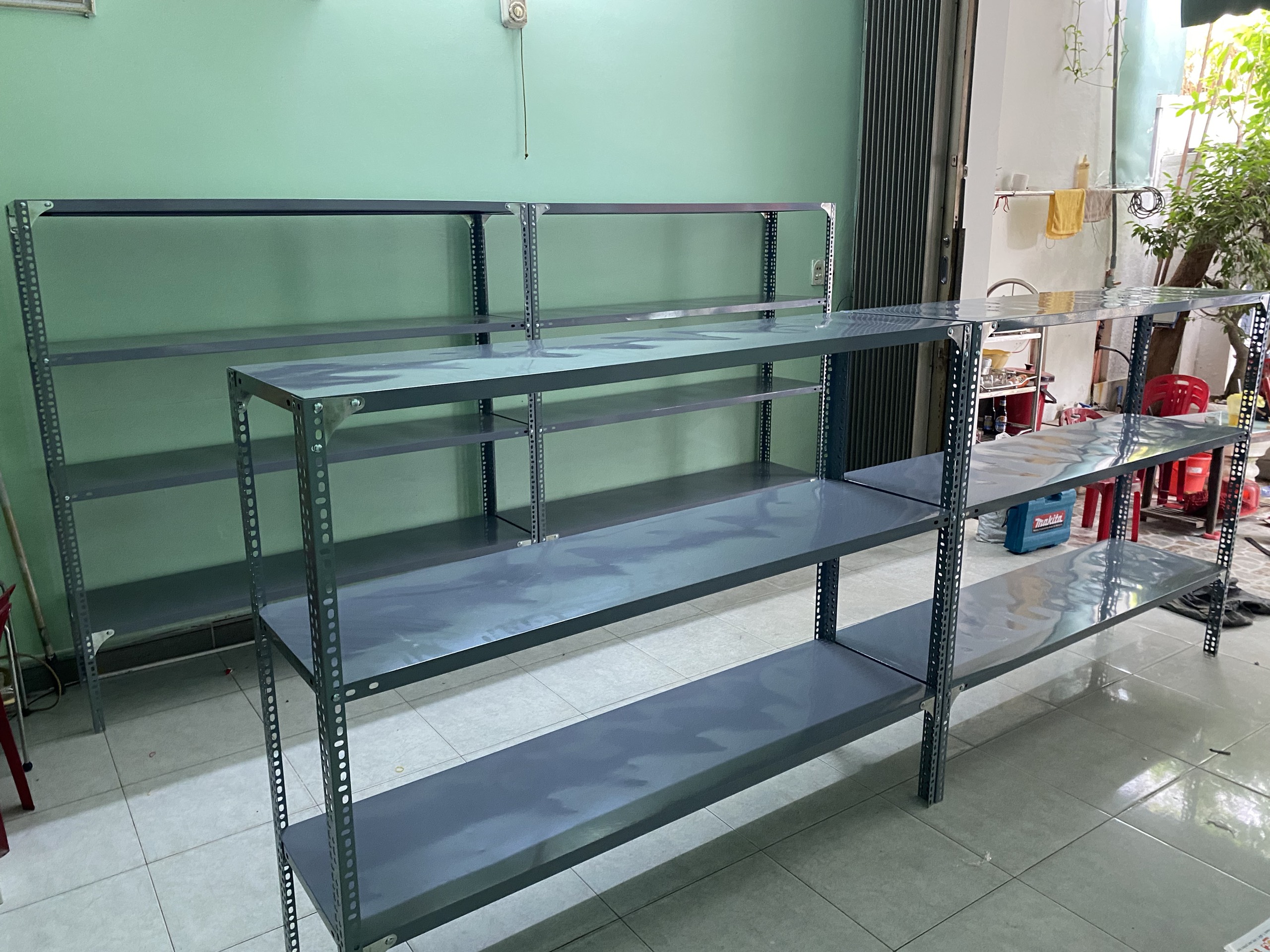 gi%C3%A1_k%E1%BB%87_kho_h%C3%A0ng_3_t%E1%BA%A7ng(1)