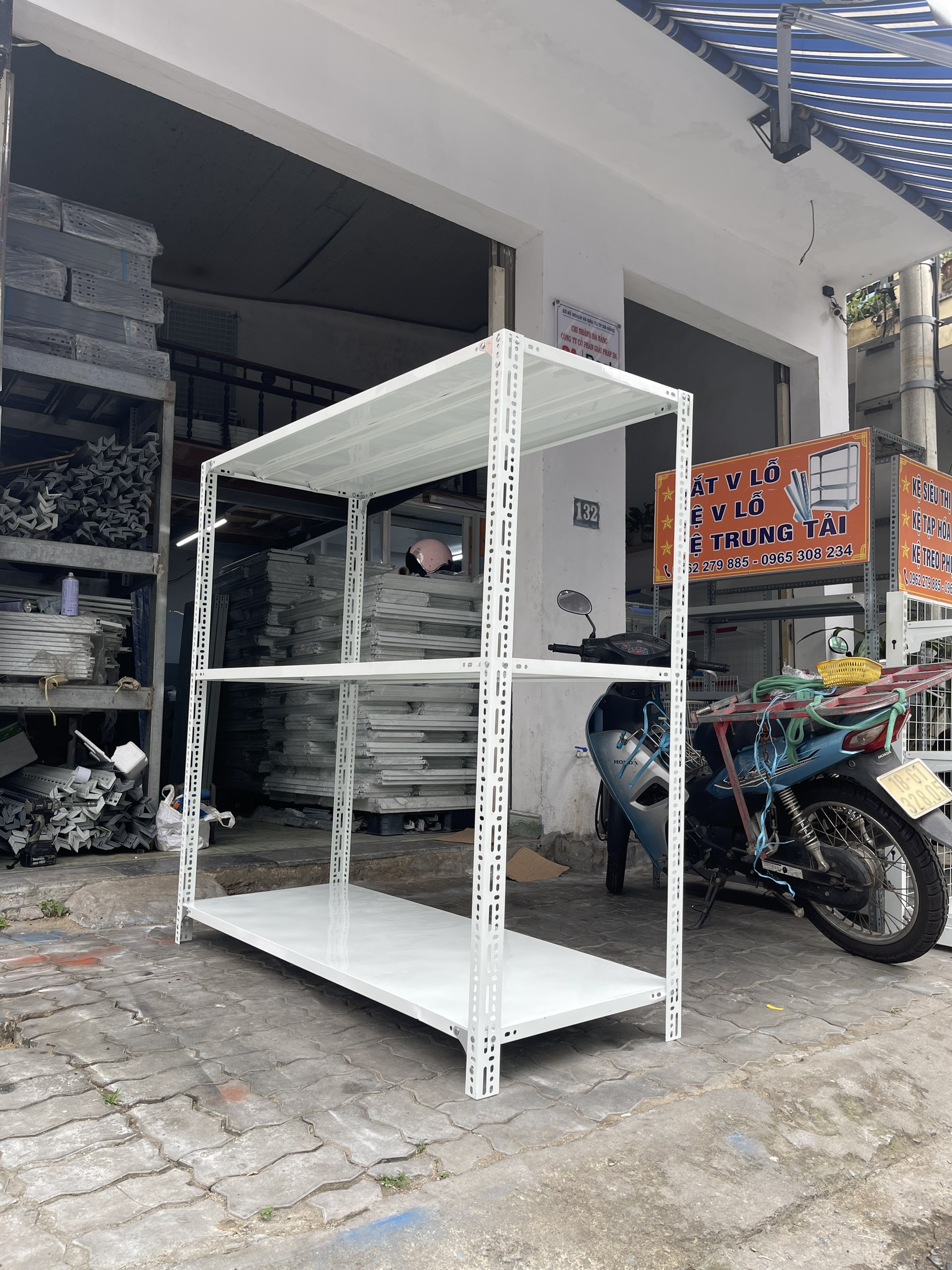 gi%C3%A1_k%E1%BB%87_kho_h%C3%A0ng_3_t%E1%BA%A7ng